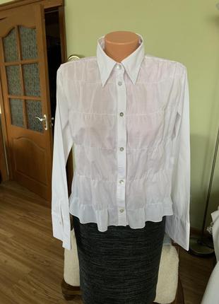 Прекрасна блуза