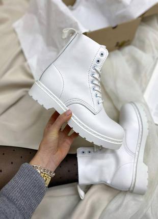 Ботинки dr. martens 1460 white