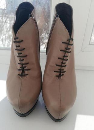 Basconi ботинки, ботильйоны, высокий каблук размер 36.5, 37, 37.5