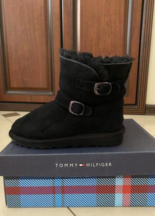 Угги,всередині натур хутро, для хл 30р