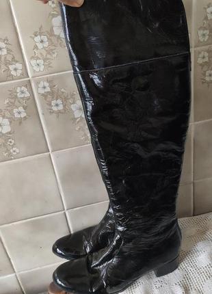 Кожаные лакированные ботфорты 37 размер