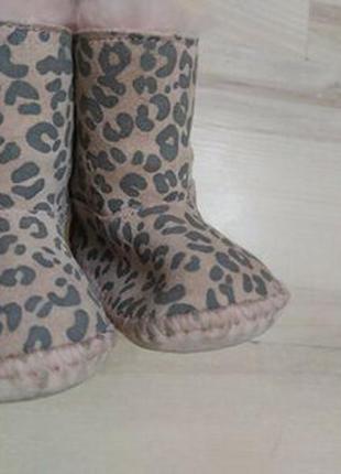 Пинетки из натуральной овчины ugg cassie leopard.16 раз.8 фото