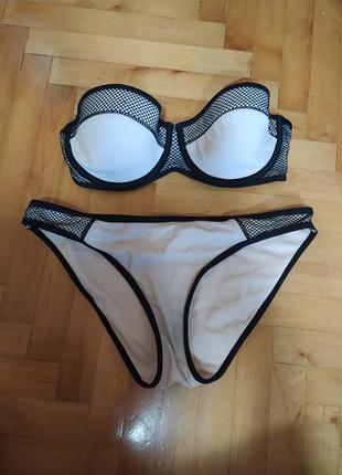 Гарний роздільний купальник від new look, 74 c/ 14