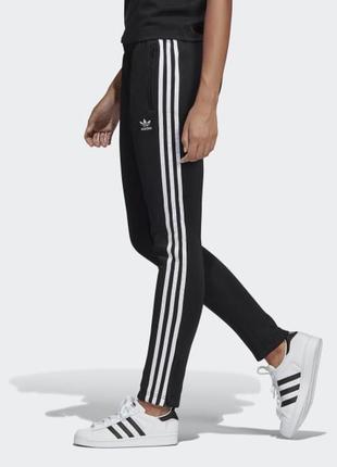 Штани adidas