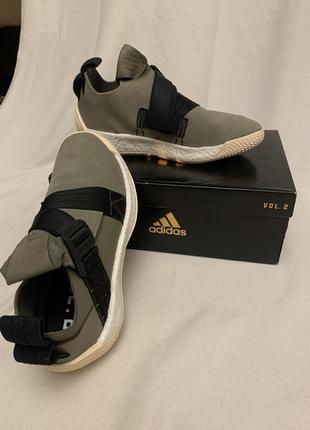 Кроссовки adidas harden