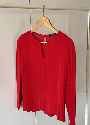 Блуза червона