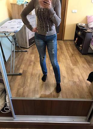 Джинсы