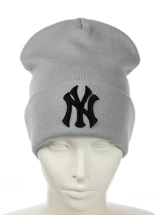 Молодежная шапка "new york". есть с однотонной вышивкой. много цветов2 фото