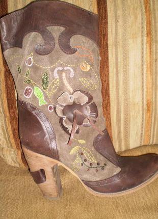 Оригінальні чоботи made in italy.