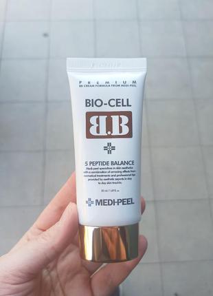 Мультифункциональный bb-крем с фито-стволовыми клетками
medi-peel bio-cell bb cream