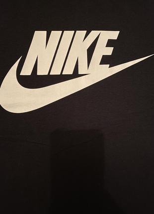 Майка nike tee sportswear, оригинал, размер s/m7 фото