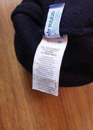 Темно-синяя шапка-бини с логотипом-трилистником adidas originals4 фото