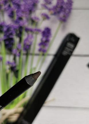 Стійкий олівець-підводка для очей intense colour long lasting eyeliner2 фото