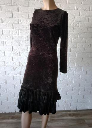 Вінтажне силуетне велюрову сукню з рюшами1 фото
