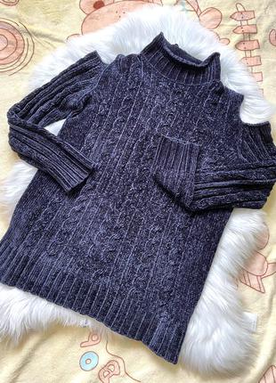 Плюшевый свитер с открытыми плечами, сексуальная модель