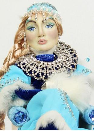 Авторская кукла ручной работы в единственном экземпляре «снежная королева на троне3 фото