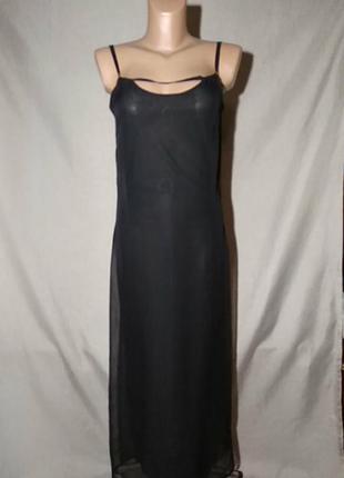 Трендова шифонова напівпрозора двошарова сукня на бретелях чорного кольору.