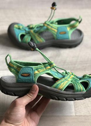 Keen waterproof туристичні босоніжки сандалі оригінал