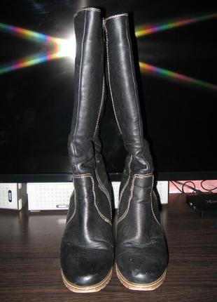 Теплі базові чоботи за копійки.