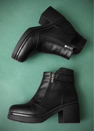Зимові черевики чорні | 58522 фото