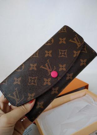 Гаманець з малиновою кнопкою в стилі louis vuitton 💫💫💫