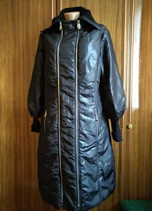 Нарядне пальто оригінального крою, нове. р. 42-44, український розмір 48-50, нове