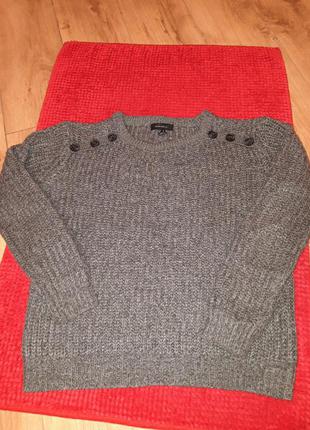 Светр сірий