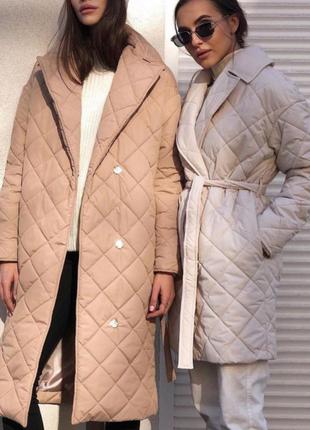 Стьобане пальто демісезонне