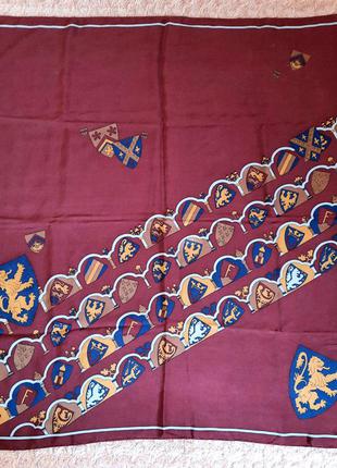 Винтажный платок fendi roma с гербами