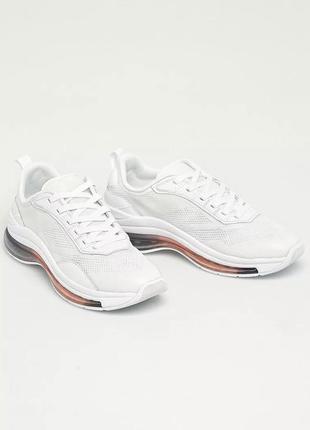 Tommy hilfiger кроссовки