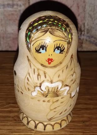 Дерев'яна матрьошка