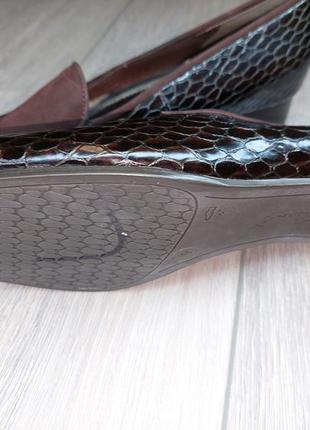 Helioform elegance вінтажні шкіряні туфлі5 фото