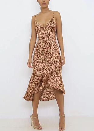 Леопардовое платье в бельевом стиле plt