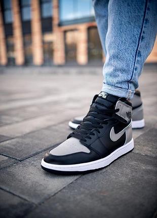 Купити кросівки демисезон jordan retro 1 high black/grey