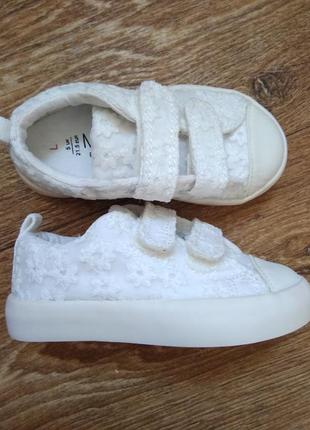 Слипоны на малышу