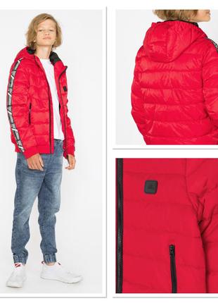 Куртка осінь