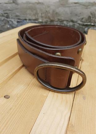 Ремень из бычьей кожи gap выполнен в сша