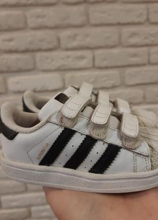 Шкіряні кросівки adidas superstar boost (оригінал). розмір 24 (ст. 15 см).4 фото