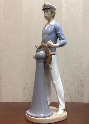 Порцелянова статуетка lladro «яхтсмен».2 фото