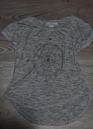 Отличная футболка