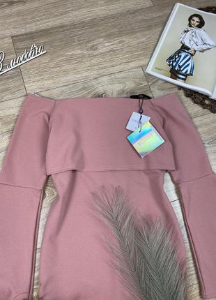 Missguided эффектное соблазнительное мини платье с открытыми плечами8 фото