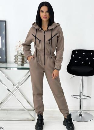 Стильний теплий спортивний комбінезон