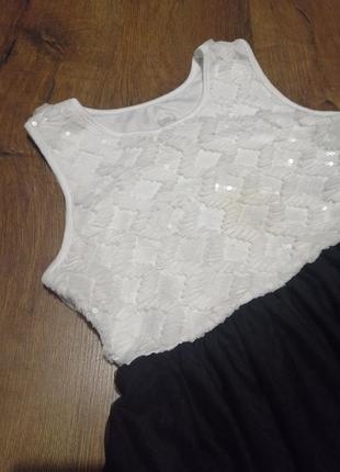 Нарядное платье фатин