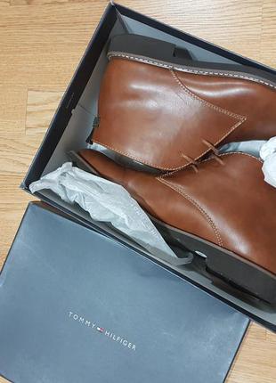 Мужские ботинки tommy hilfiger gervis chukka boots3 фото