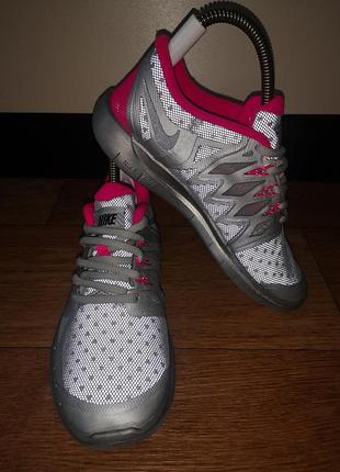 Кросівки nike free 5.0 flash 685712 001