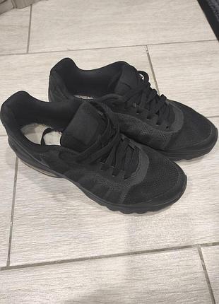 Кроссовки nike