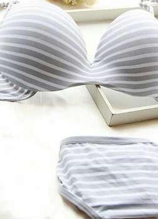 Комплект нижньої білизни