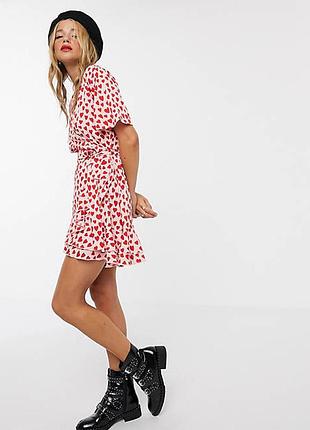 Платье в сердечки  рюши + пояс!asos!3 фото