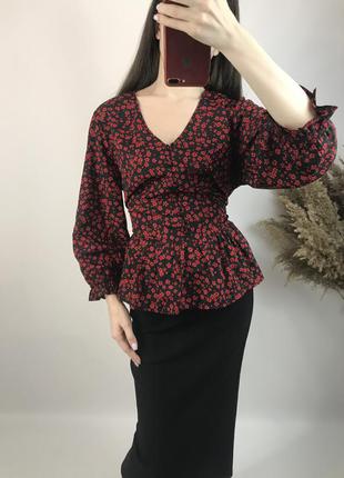 Стильная блуза, блузка, топ в цветочный принт с объёмными рукавами