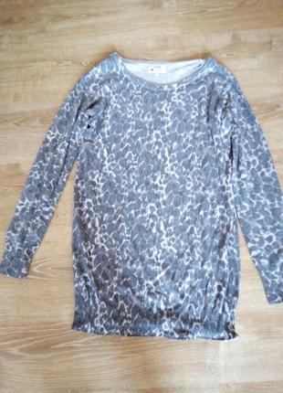 Теплая красивая туника